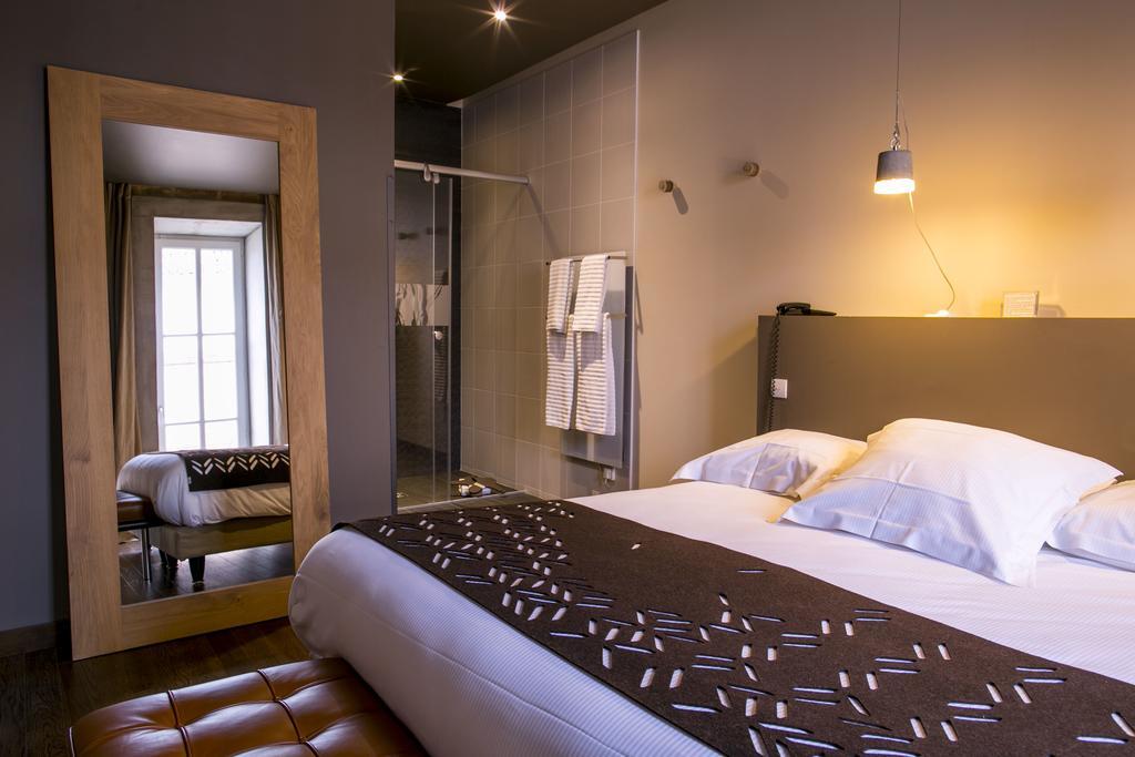 Aux Terrasses Hotel Tournus Szoba fotó